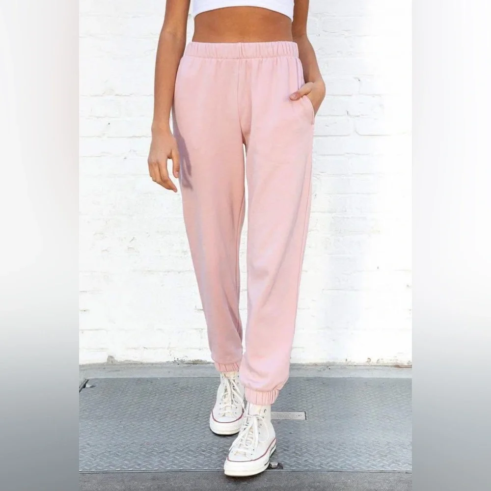 New Brandy Melville ‘Rosa’ Light Pink Sweatpants - Picture 2 of 3
